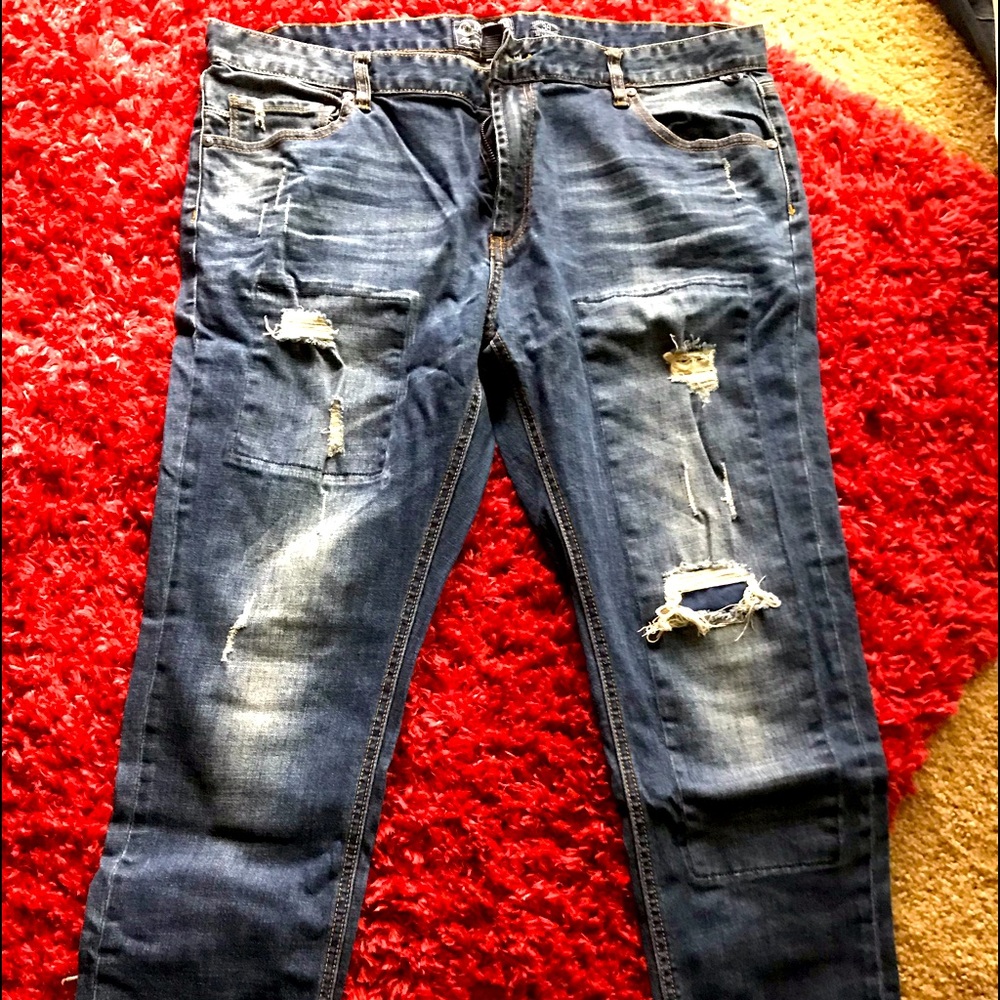 AMERICAN RAG- Vintage Distressed jeans (MENS)